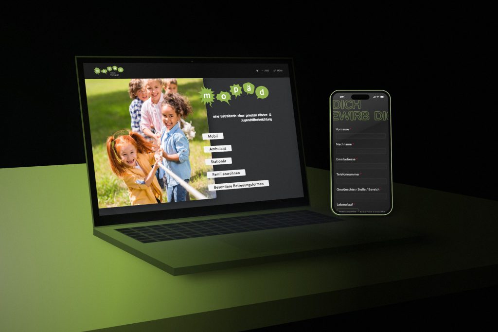 Website Desktop & Mobil für Mopäd – Mockup von ROMEDIA design